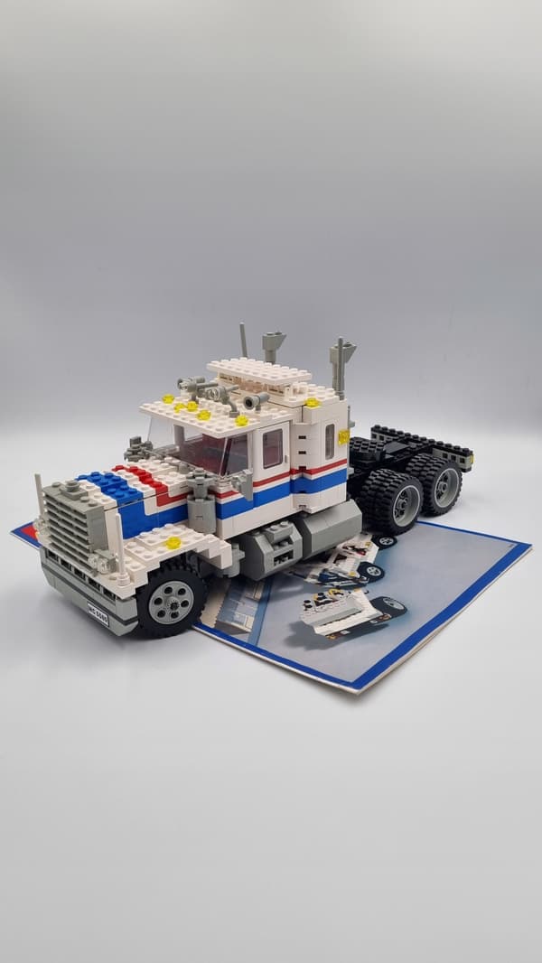 LEGO 5580 Model Team Highway Rig