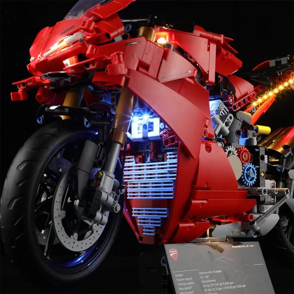 Lighting set for the LEGO Technic Ducati Panigale V4 S 42202 (EXCLUDING LEGO)