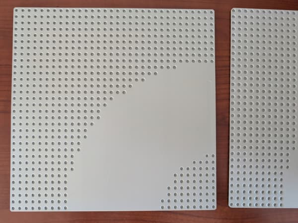 Lego 552 Town 2 Road Plates – Bend ID470