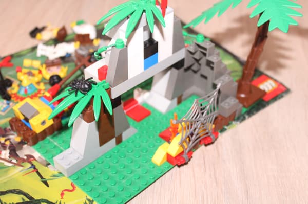 LEGO ADVENTURES 5976 INSTRUCTIONS: River Expedition SET
