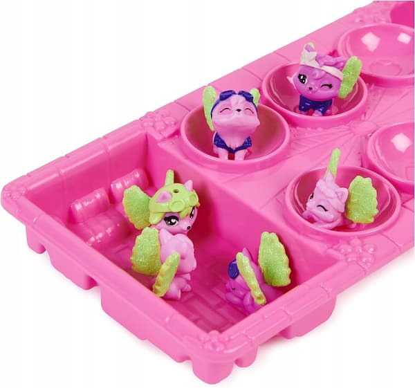 Spin Master Hatchimals Rainbow-Cation Wolf Family Figure Set