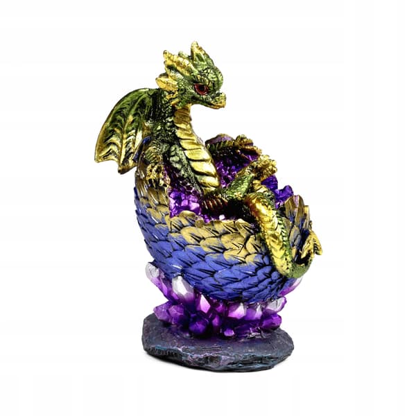 Elementy figurine: A small dragon hatching from a crystal egg