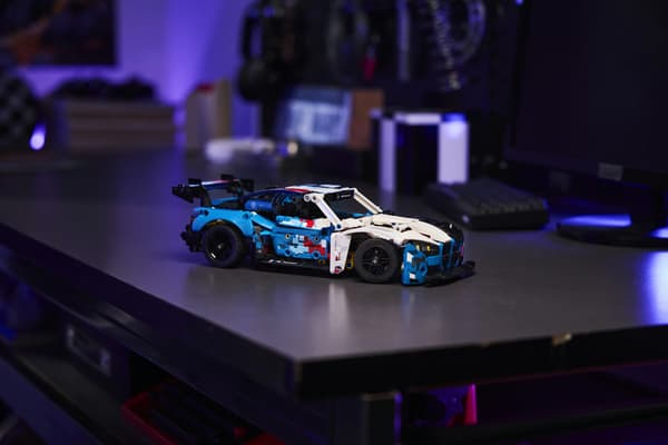 LEGO Technic 42226 BMW M4 GT3 EVO + FREE PDF CATALOGUE