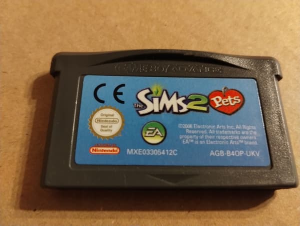 The Sims 2: Pets for Nintendo Game Boy Advance
