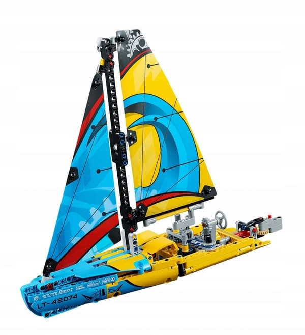 LEGO Technic: 42074 – Racing Yacht