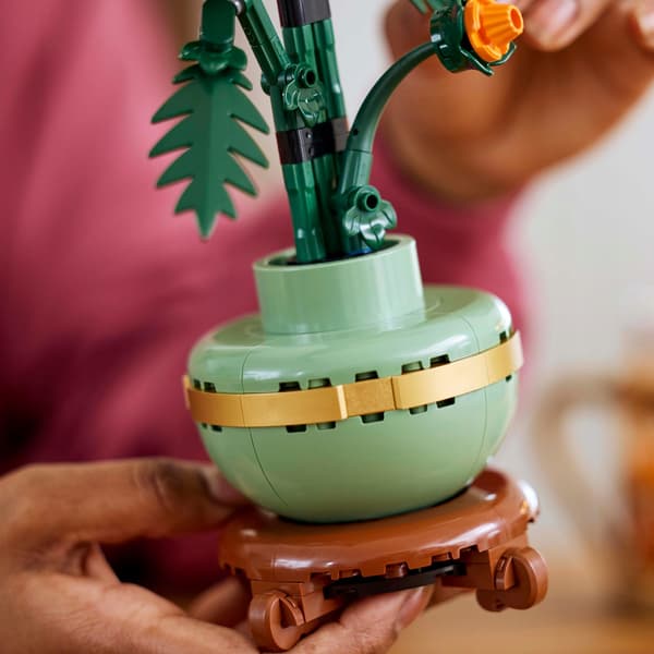 LEGO Botanicals Chrysanthemum 10368