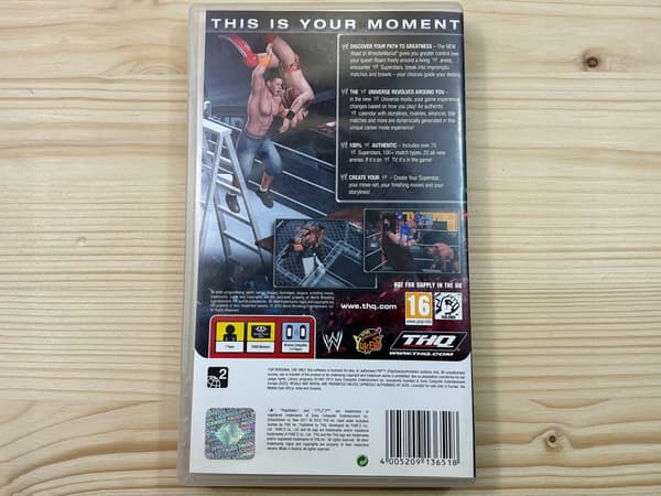 SMACK DOWN VS RAW 2011 disc, very good+ condition, PSP