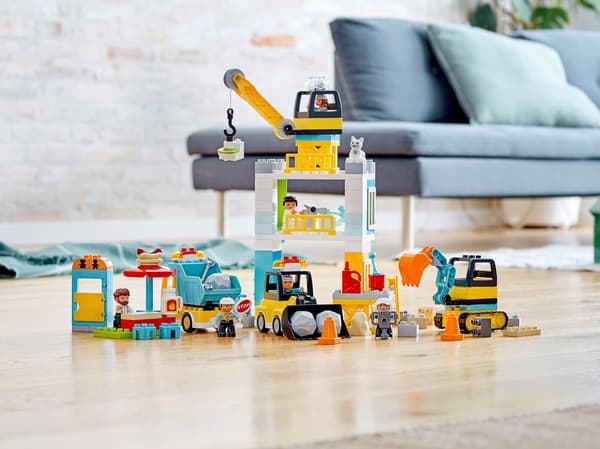 LEGO DUPLO 10933 Tower Crane and Construction