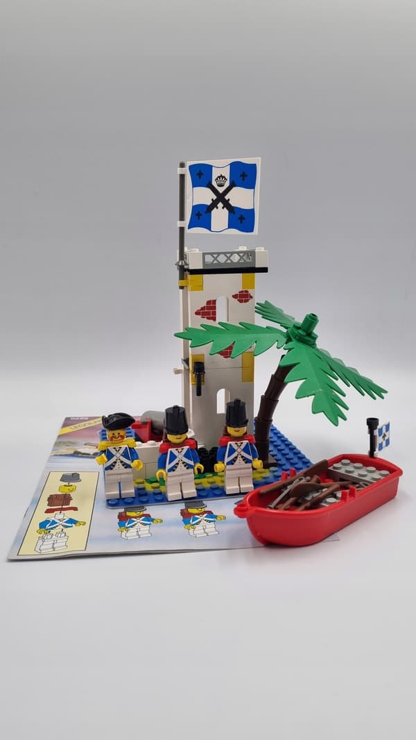 LEGO 6265 Pirates: Sabre Island
