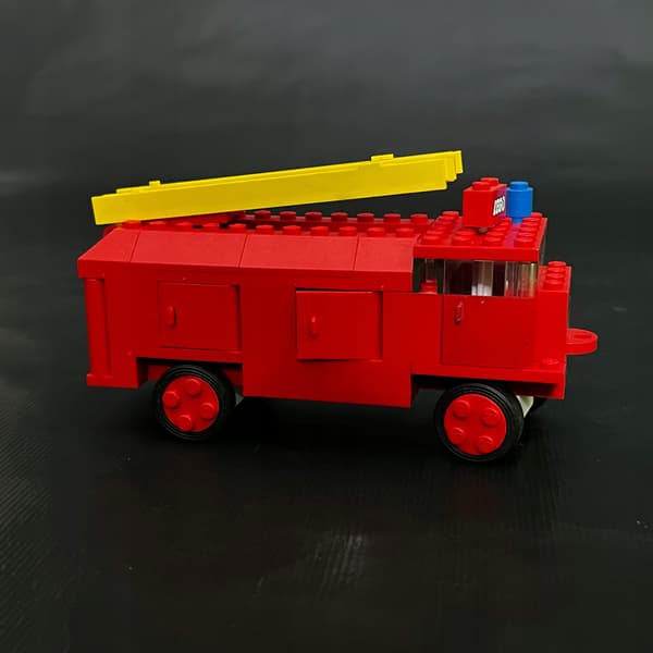 336 LEGO Fire Engine