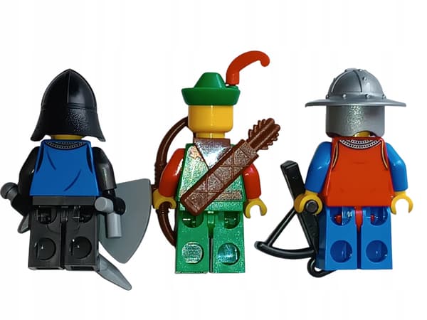 NEW LEGO Castle Figures – Castle – Knights with Weapons – 3-piece set