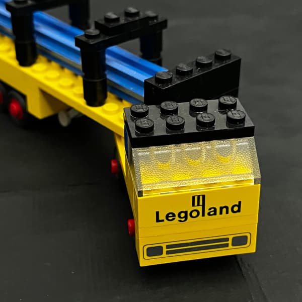 647 LEGO Rail Truck