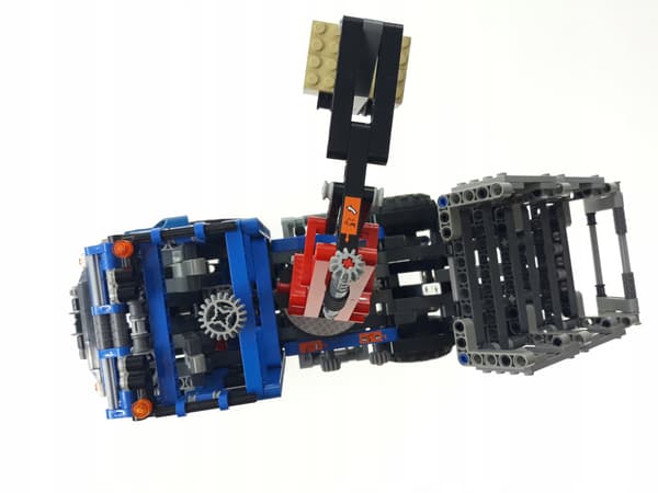 Lego Technic 8273 Off-Road Truck