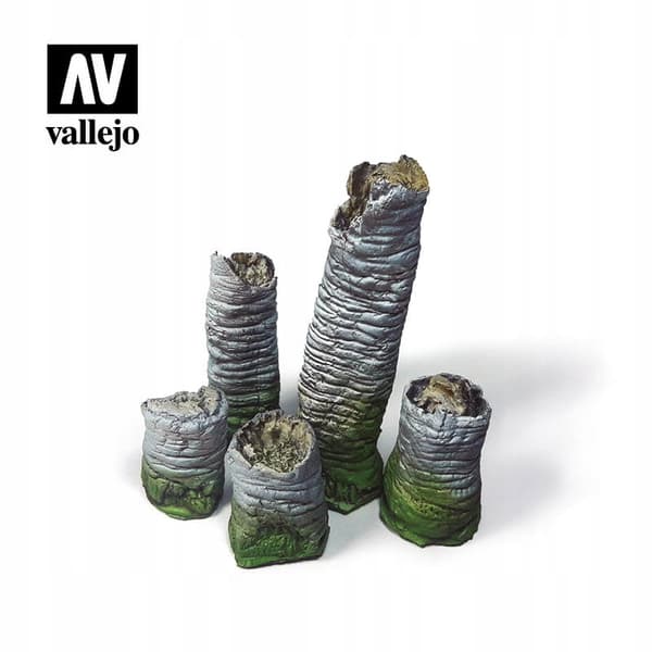 VALLEJO SC301 1:35 Scenics: Broken Palm Trunks [RESIN KIT]