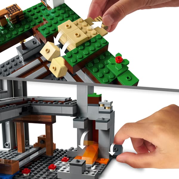 LEGO Minecraft 21169 First Adventure