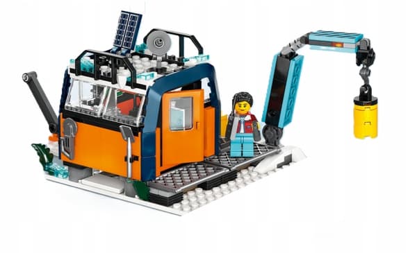 LEGO Train Set 60470 Arctic Sam Transhipment Station
