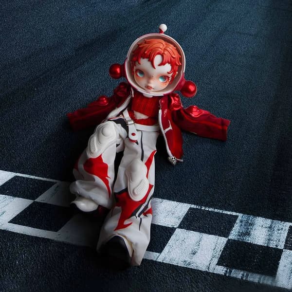 POP MART SKULLPANDA × DUCATI 1/6 Scale Action Figure