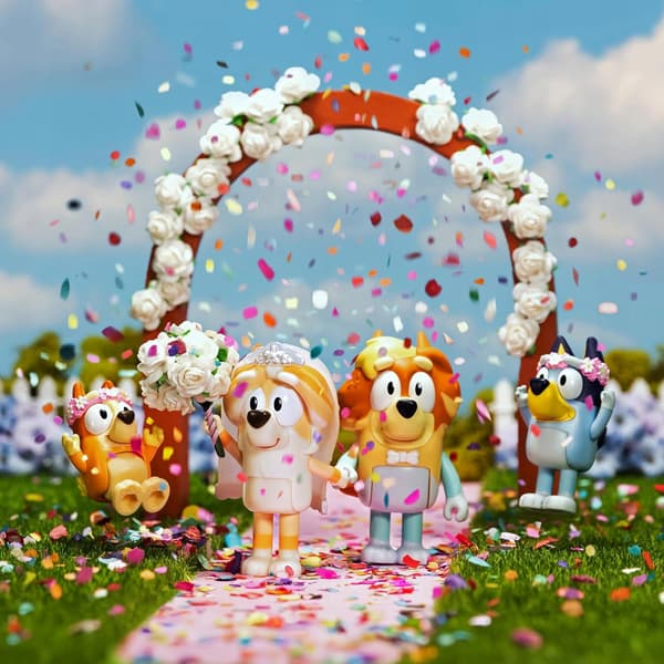 MOOSE TOYS Bluey Wedding Time! Figure set