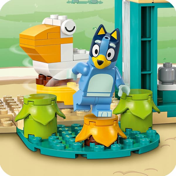 LEGO Bluey 11201 Blue and Patch at the Children’s Playground