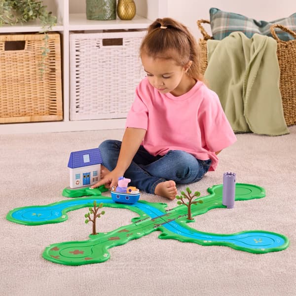 Peppa Pig Boat Station – toy set with figures