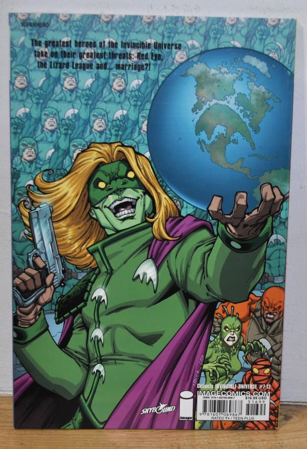 IDEAL Invincible Universe Volume 2 SC ENGLISH