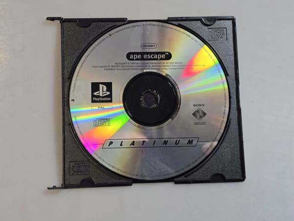 APE ESCAPE – PS1 DISC ONLY