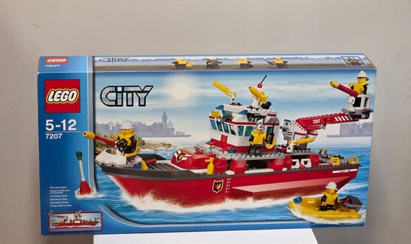 LEGO City 7207 Fire Brigade Boat