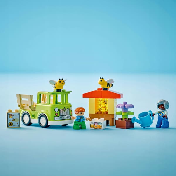 LEGO DUPLO Caring for Bees and Beehives 10419