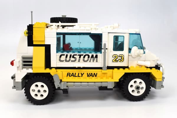 LEGO 5550 Custom Rally Van [Model Team] with instructions | camper van