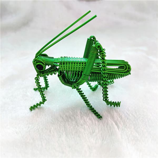Grasshopper model, grasshopper sculpture, handmade grasshopper figurine