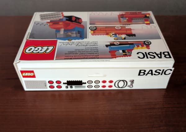 Lego 810 Basic Set with a Motor