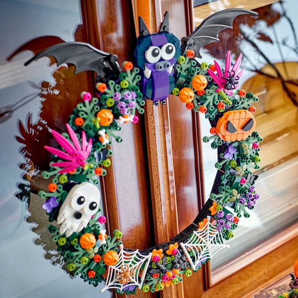 LEGO ICONIC 40825 Halloween Wreath