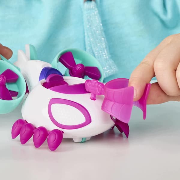 Marvel Spidey Ghost-Spider Figures: Helicopter Set and Accessories for Children