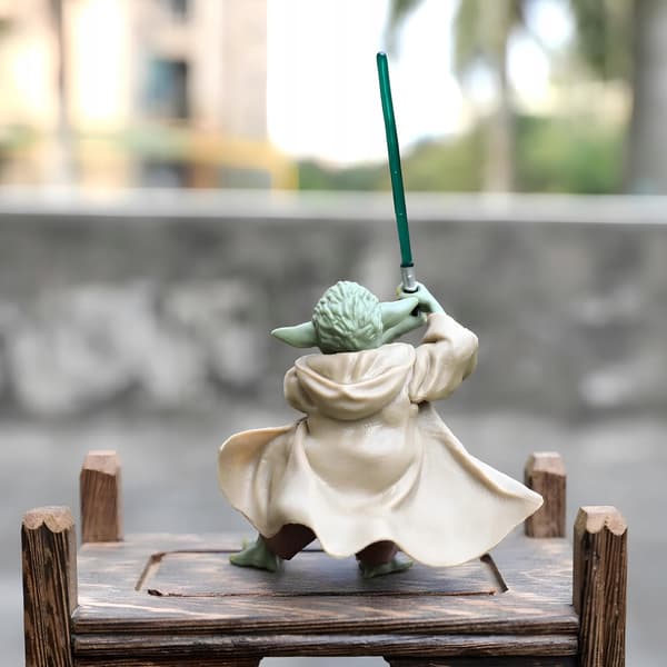 Star Wars Master Yoda 6 cm collectable figurine