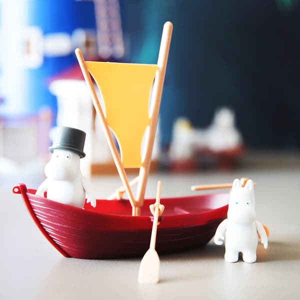 Sailing Boat: Moominpappa’s Ship – Moomin Figurine Set