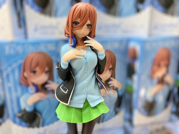 ANIME FIGURINE: Gotoubun no Hanayome – Nakano Miku