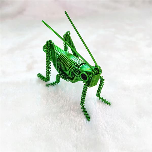 Grasshopper model, grasshopper sculpture, handmade grasshopper figurine