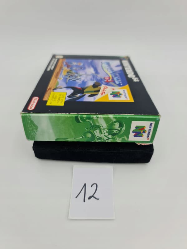 NINTENDO 64 PILOT WINGS 64 CARDBOARD BOX PAL VERSION
