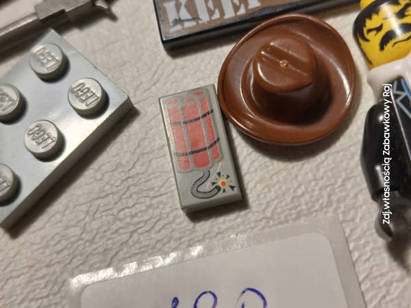 LEGO 6790 Bandit's Wheelgun