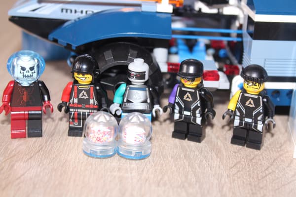 LEGO Alpha Team 4746 INSTRUCTIONS: Mobile Command Centre SET