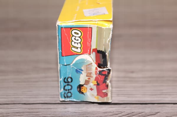 LEGO 606 CITY TOWN BOX