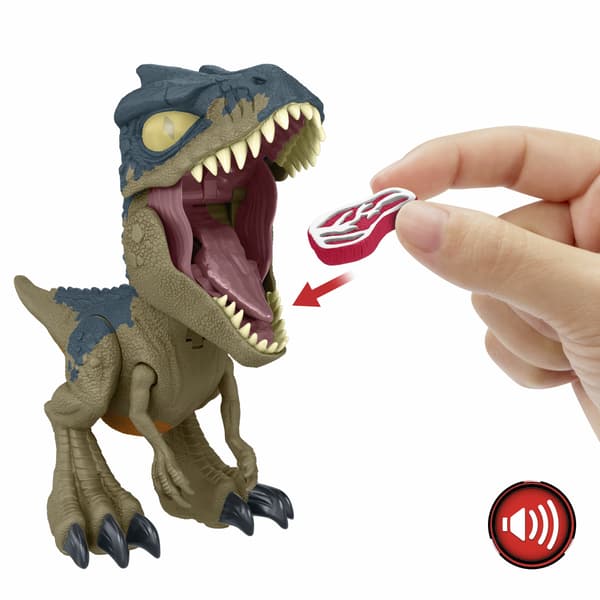 Jurassic World – Mega Roar Allosaurus Figure – HVB45