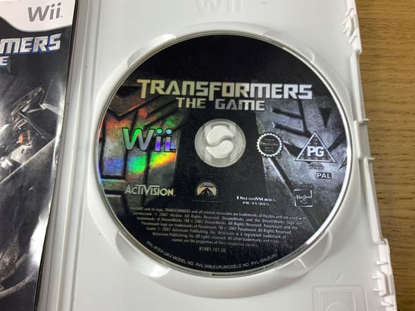 TRANSFORMERS THE GAME – game disc in very good condition, instruction manual for Wii