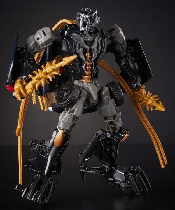 Hasbro Transformers CRANKCASE Generations figure