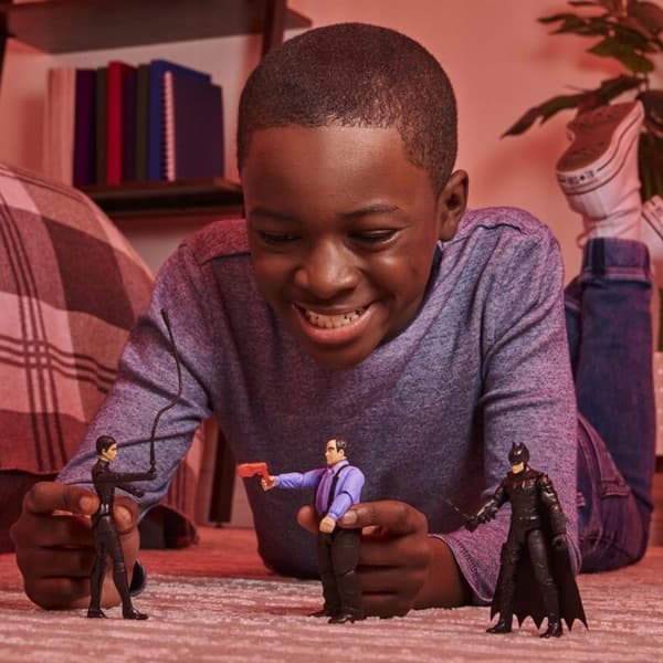 Spin Master Batman Action Figure with Accessories, 10 cm