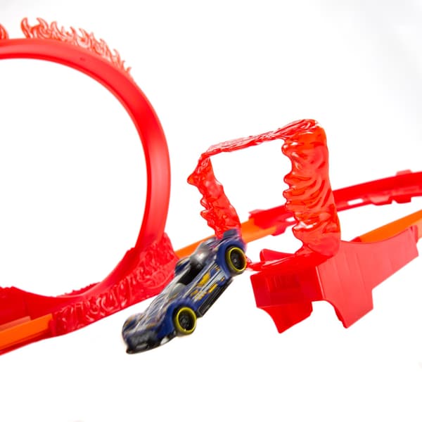 HOT WHEELS STUNT TRACK SET: FIRE LOOP – set with a car