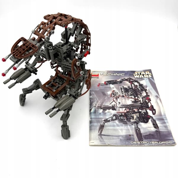 Lego Star Wars 8002 – Destroyer Droid + instructions