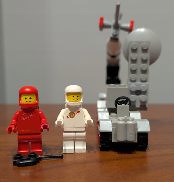 Lego 897 Mobile Rocket Launcher