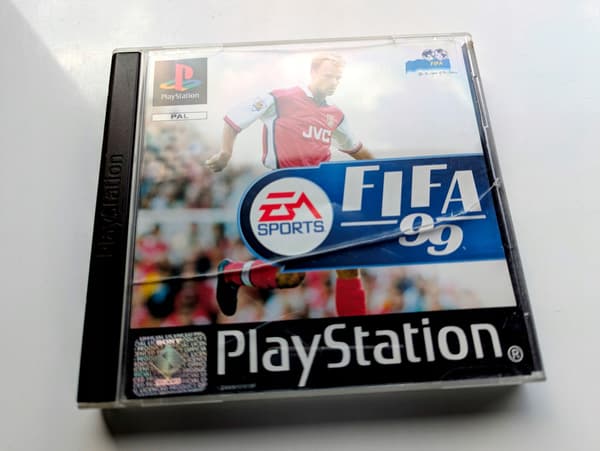 *** FIFA 99 PLAYSTATION 1 PS1 PSX PSONE ***