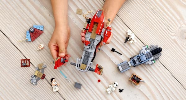 LEGO 75250 Star Wars – Speeder Chase, Rey, Stormtrooper, BB-8 Droid